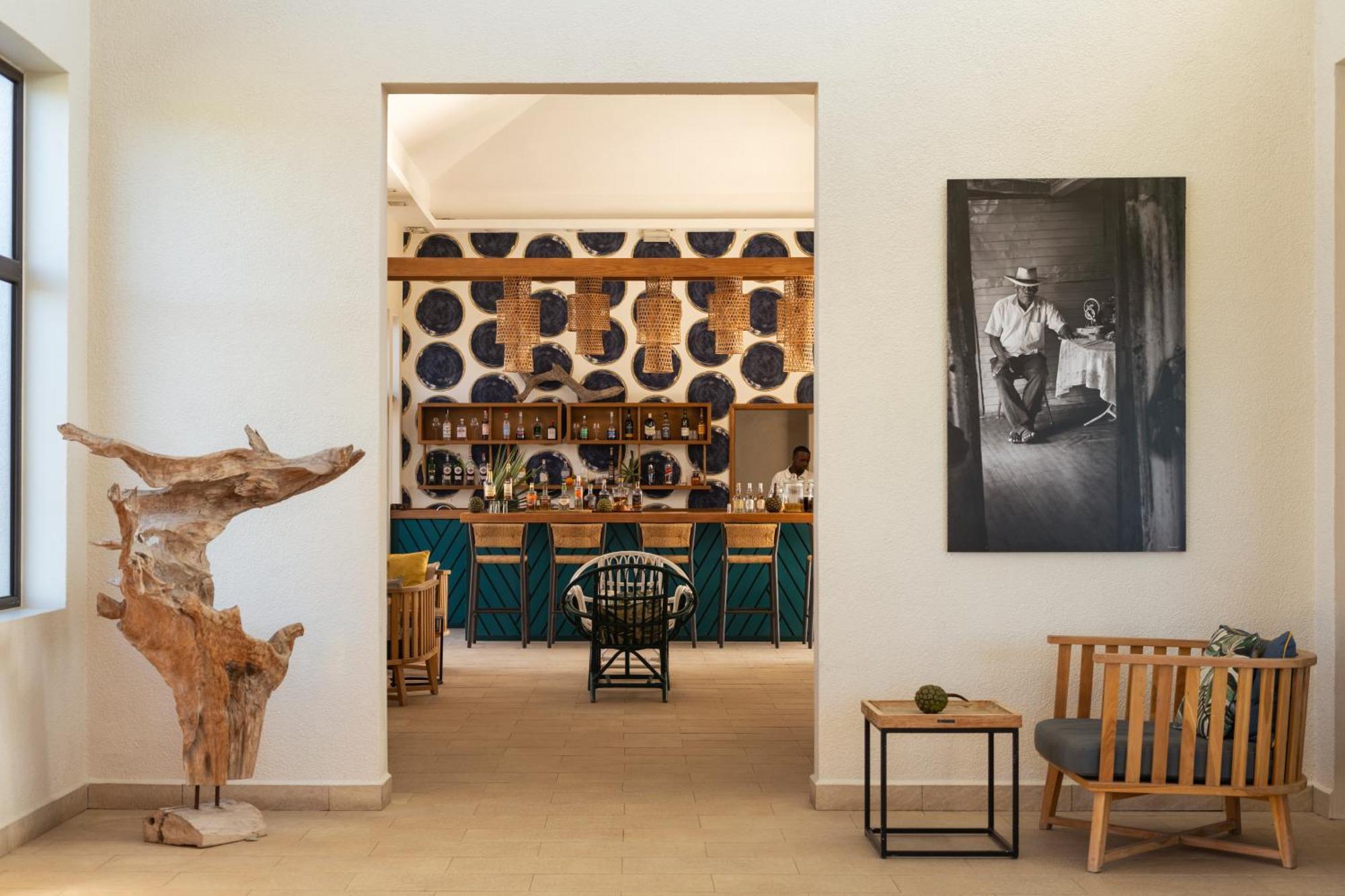 Constance Tekoma Nouvelle Decouverte ภายนอก รูปภาพ