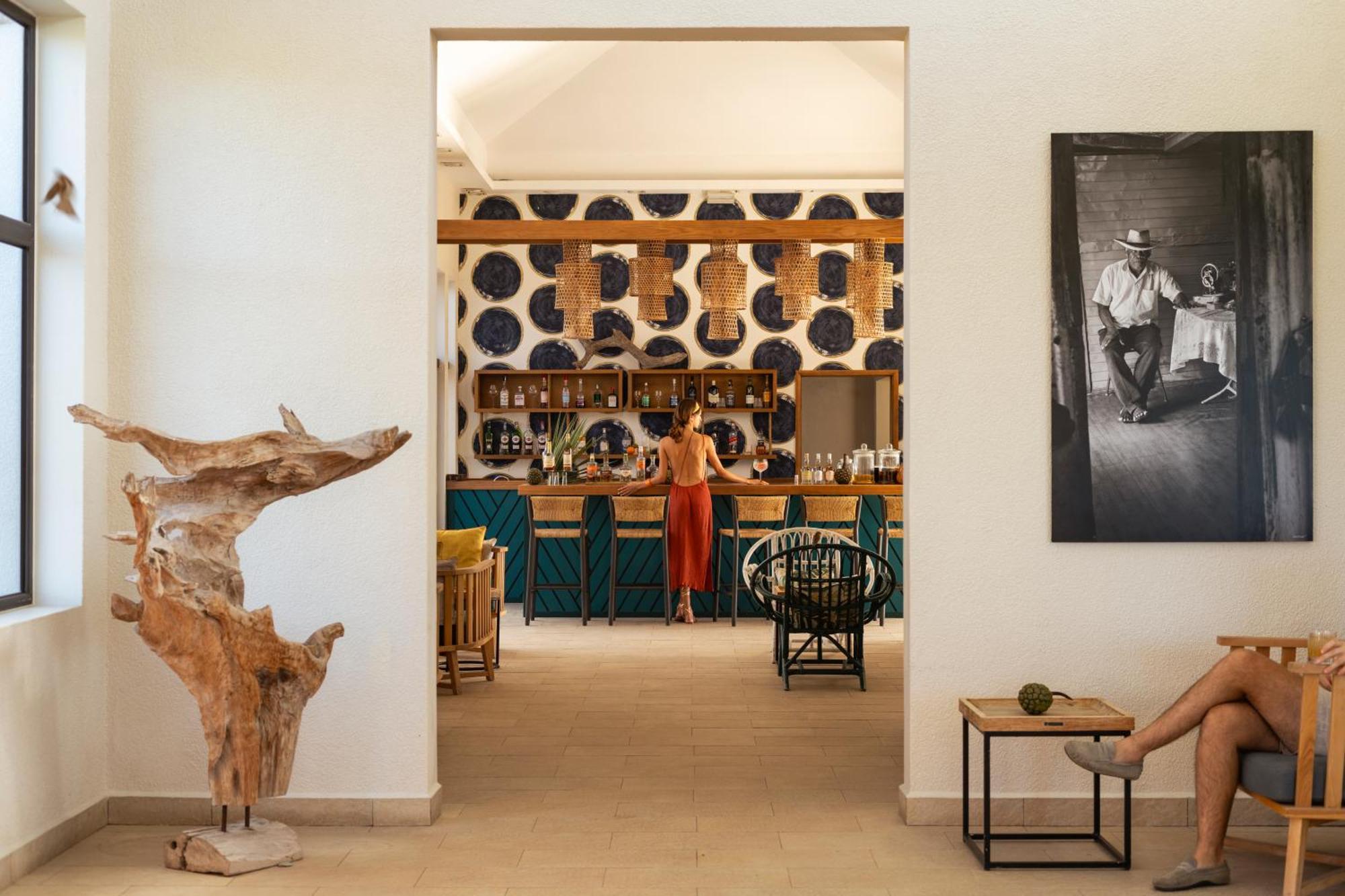 Constance Tekoma Nouvelle Decouverte ภายนอก รูปภาพ