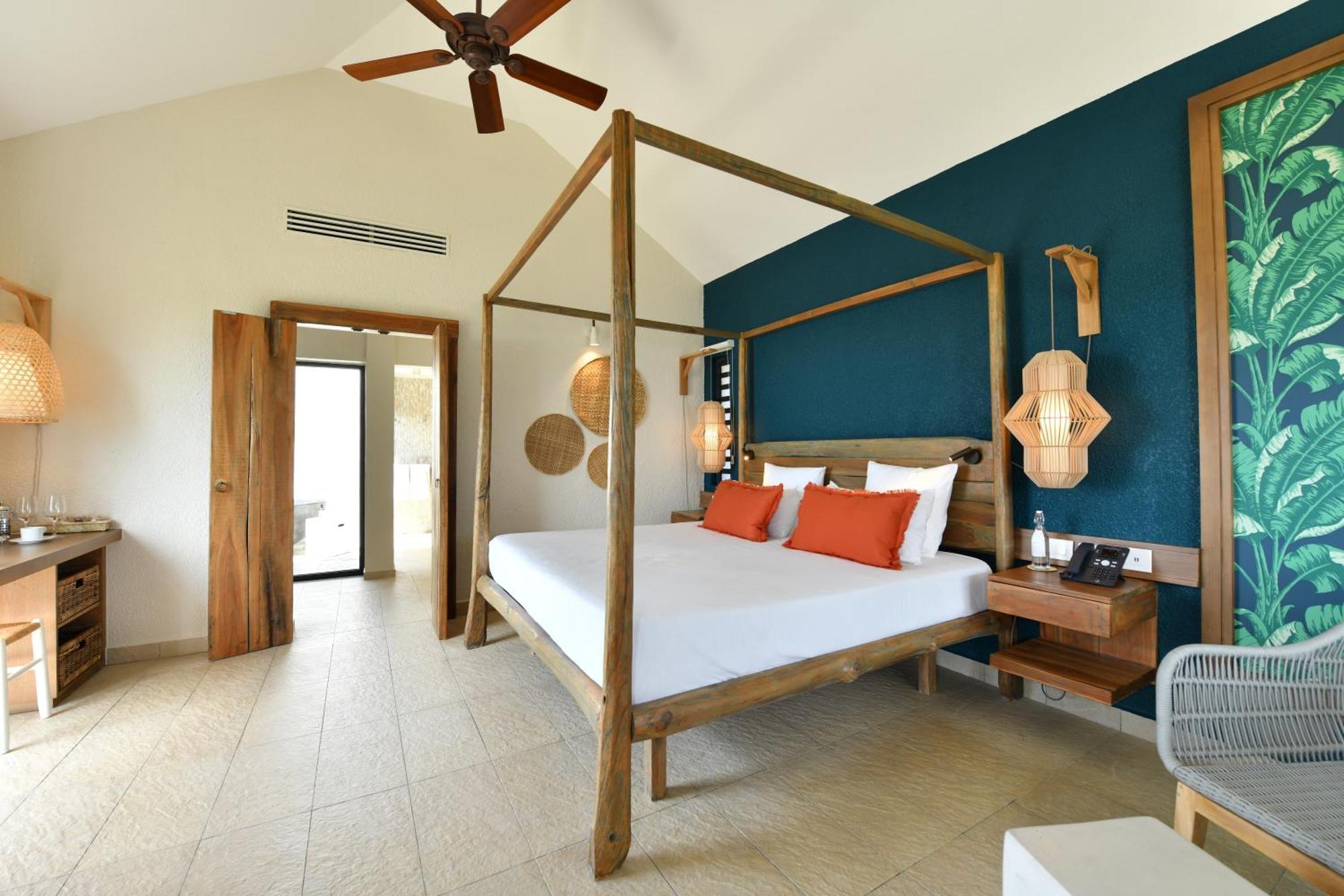 Constance Tekoma Nouvelle Decouverte ภายนอก รูปภาพ